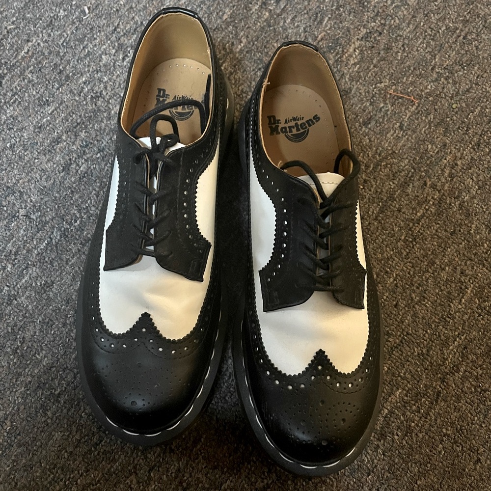 3989 BEX SMOOTH LEATHER BROGUE SHOES